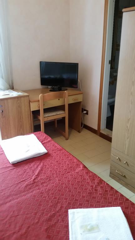 Albergo Margherita Chianciano Terme Phòng bức ảnh