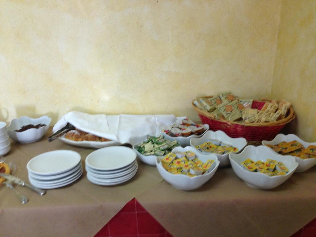 Albergo Margherita Chianciano Terme Ngoại thất bức ảnh